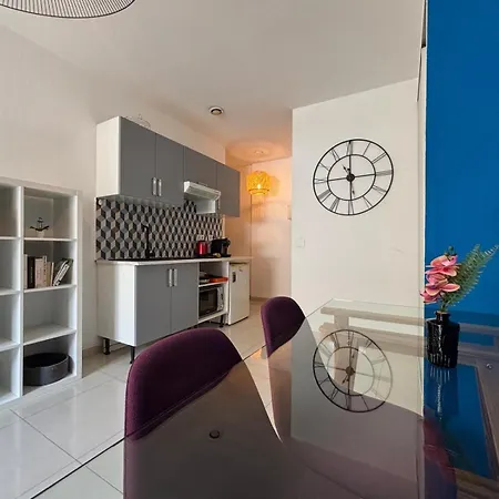 3 Liberation Proche Tramway Apartamento *